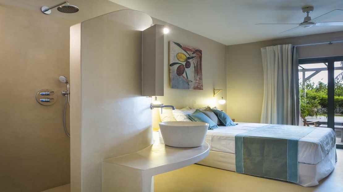 Classic Garden Retreat 